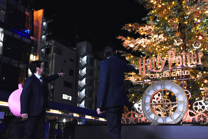 ハリー役の石丸幹二＆向井理が“魔法”で点灯⁉︎ 赤坂に舞台『ハリー