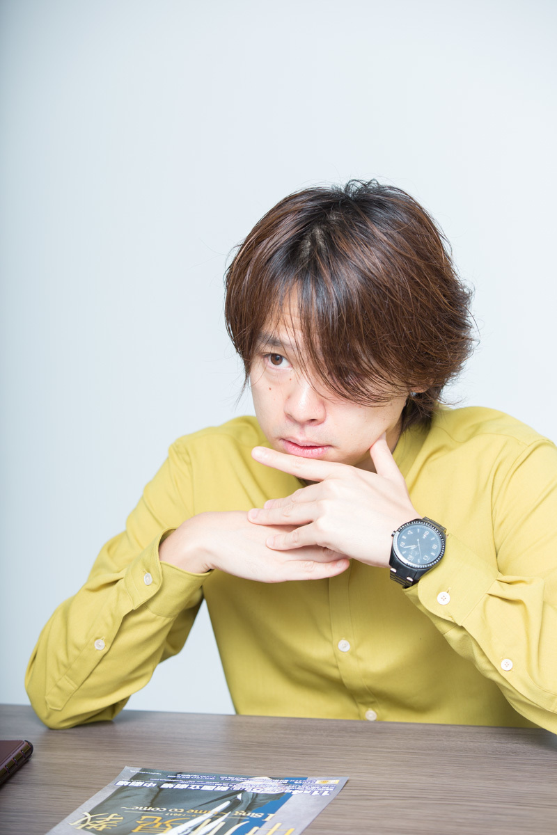 中川晃教 撮影＝石阪大輔