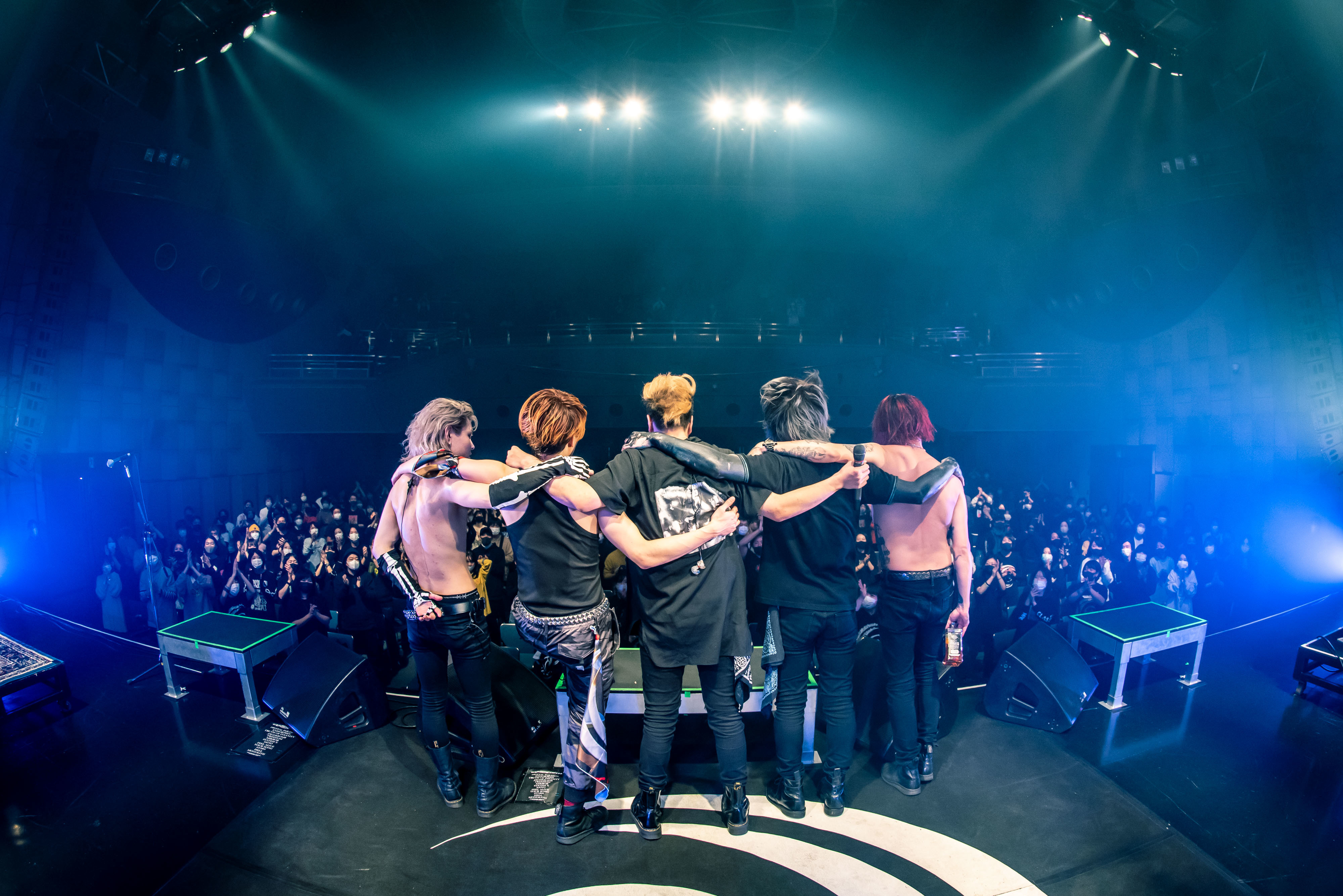 Crossfaith 　Photo by Takeshi Yao