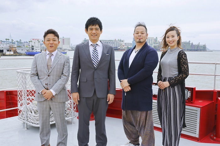 （左から）斉藤優、博多華丸、和太鼓演奏_池脇晋輔、池脇佳那