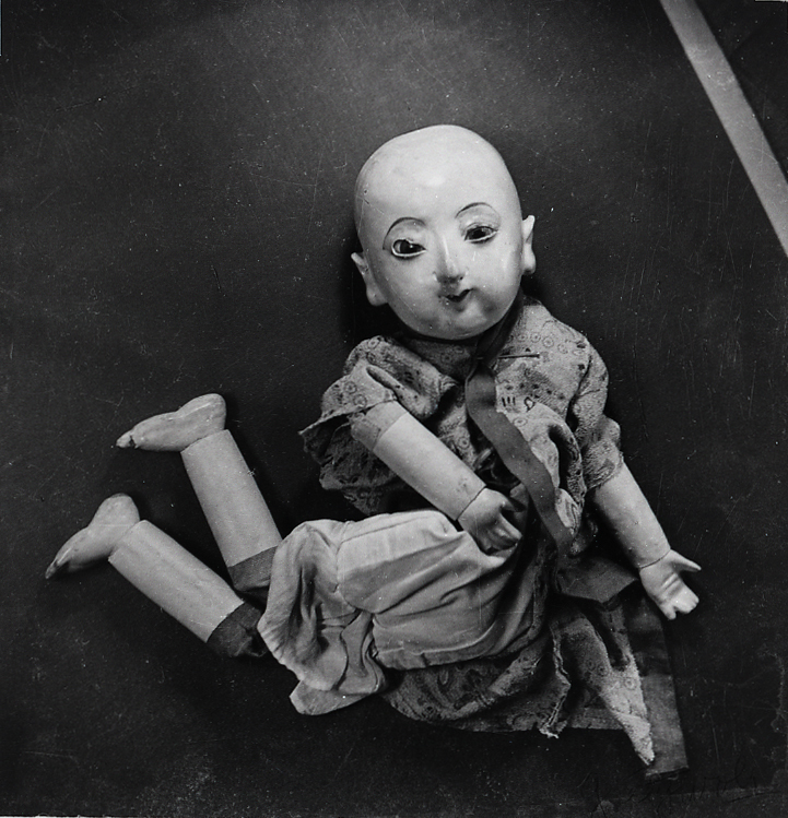 ヴォルス《無題》1933 年（1979 年のプリント） 横浜美術館蔵