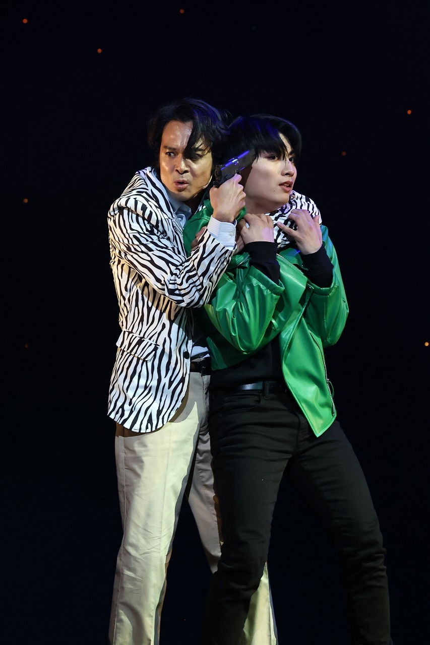 NIKKATSU×LEGENDSTAGE CINEMATIC STAGE『東京流れ者』舞台写真 　　　　　　　　(C)舞台「東京流れ者」製作委員会
