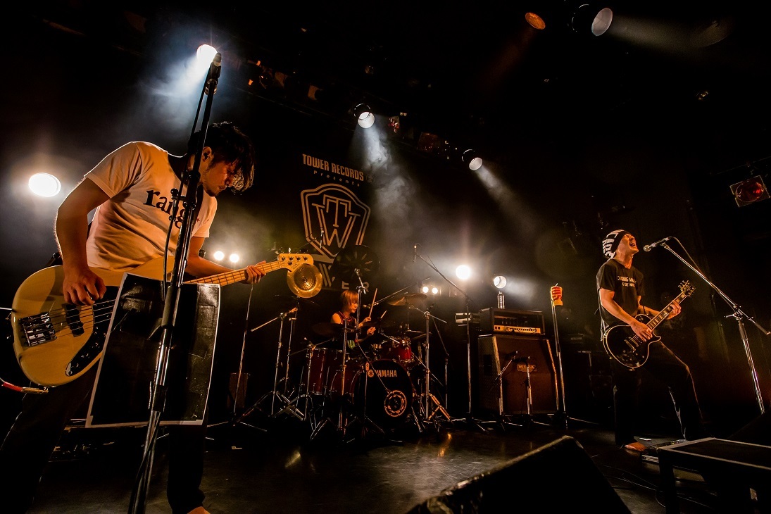 BUZZ THE BEARS 　Photo by TAKA_tallman