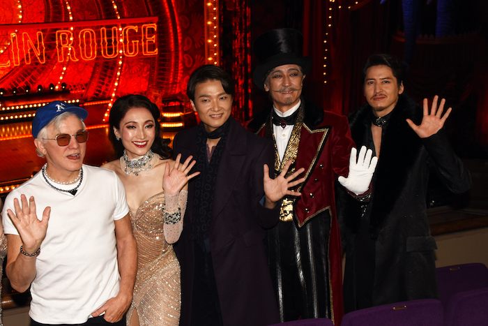 （左から）バズ・ラーマン、望海風斗、井上芳雄、橋本さとし、伊礼彼方
