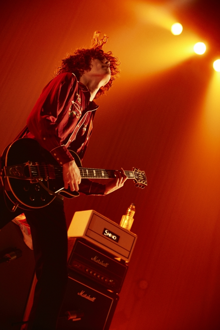 GLIM SPANKY『LOOKING FOR THE MAGIC Tour 2019』豊洲PIT 撮影＝鳥居洋介