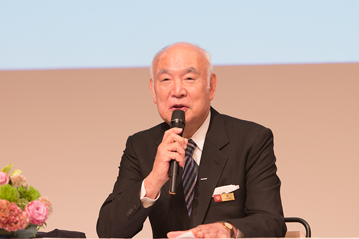 堤剛・サントリーホール館長