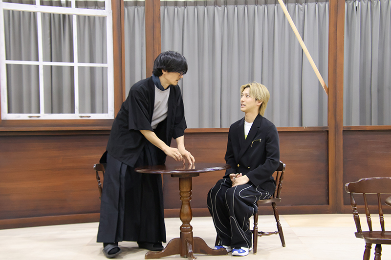 悪童会議 第三回公演『見よ、飛行機の高く飛べるを』稽古場より