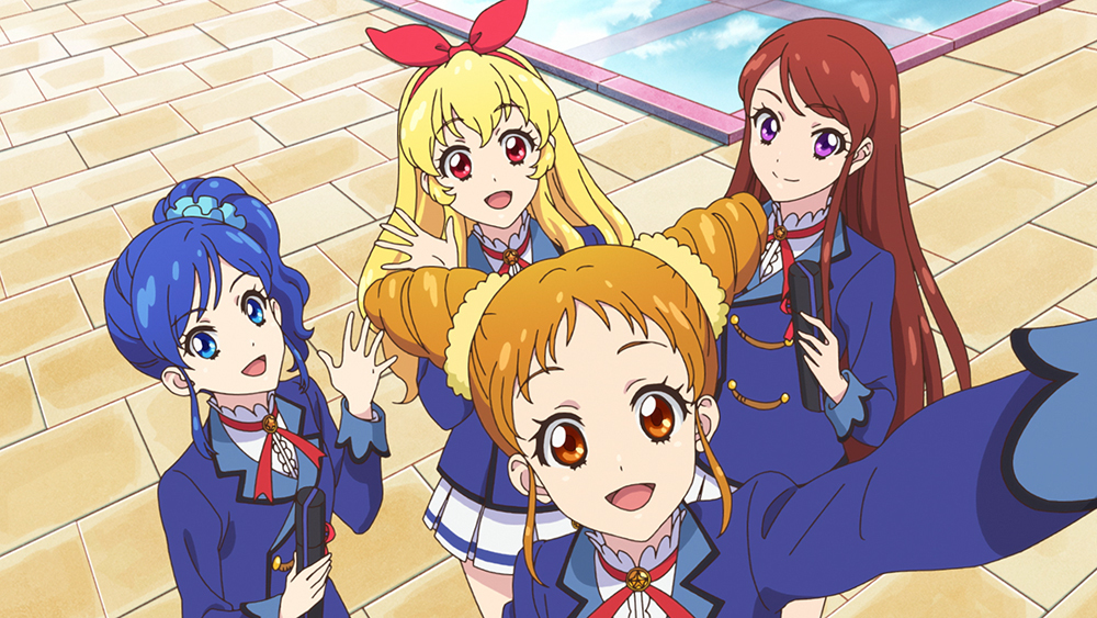 （C）BNP/AIKATSU 10TH STORY