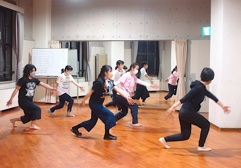 『トオトオデン』稽古風景より