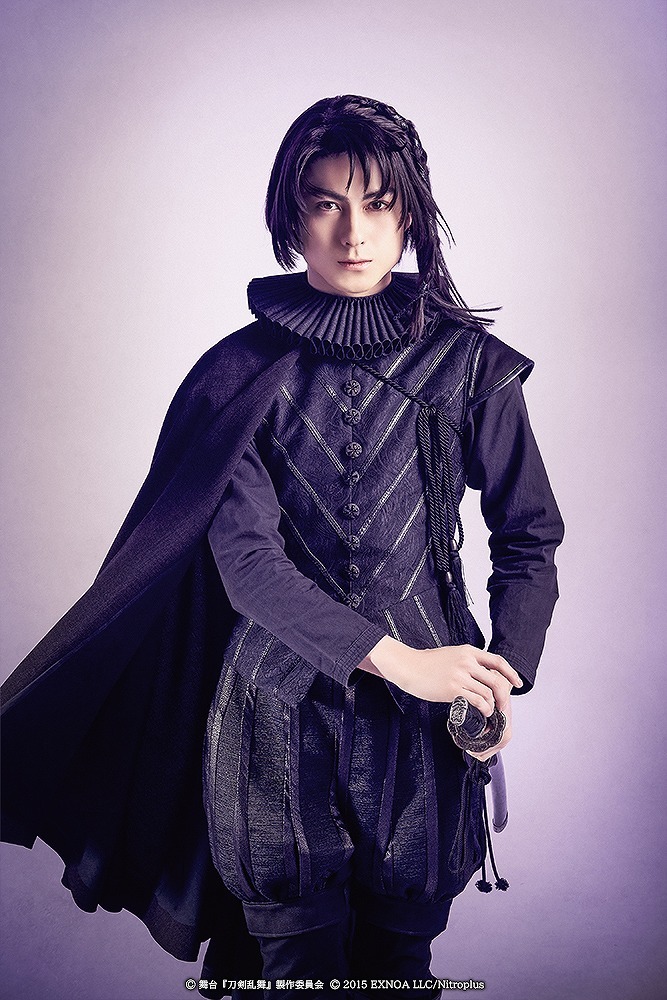 伊東マンショ：松村龍之介 　(C)舞台『刀剣乱舞』製作委員会 (C)2015 EXNOA LLC/Nitroplus