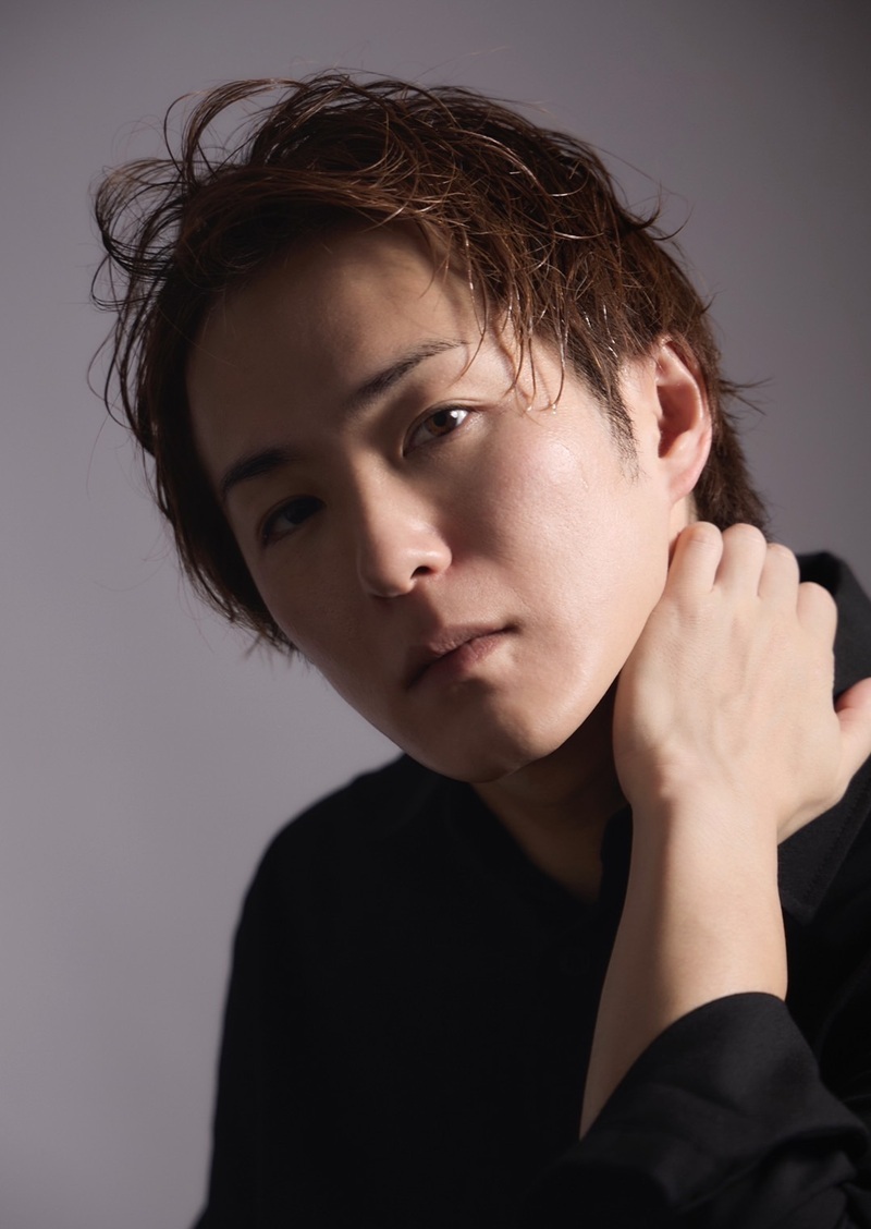 ピアニスト・米津真浩 (C)新井大介