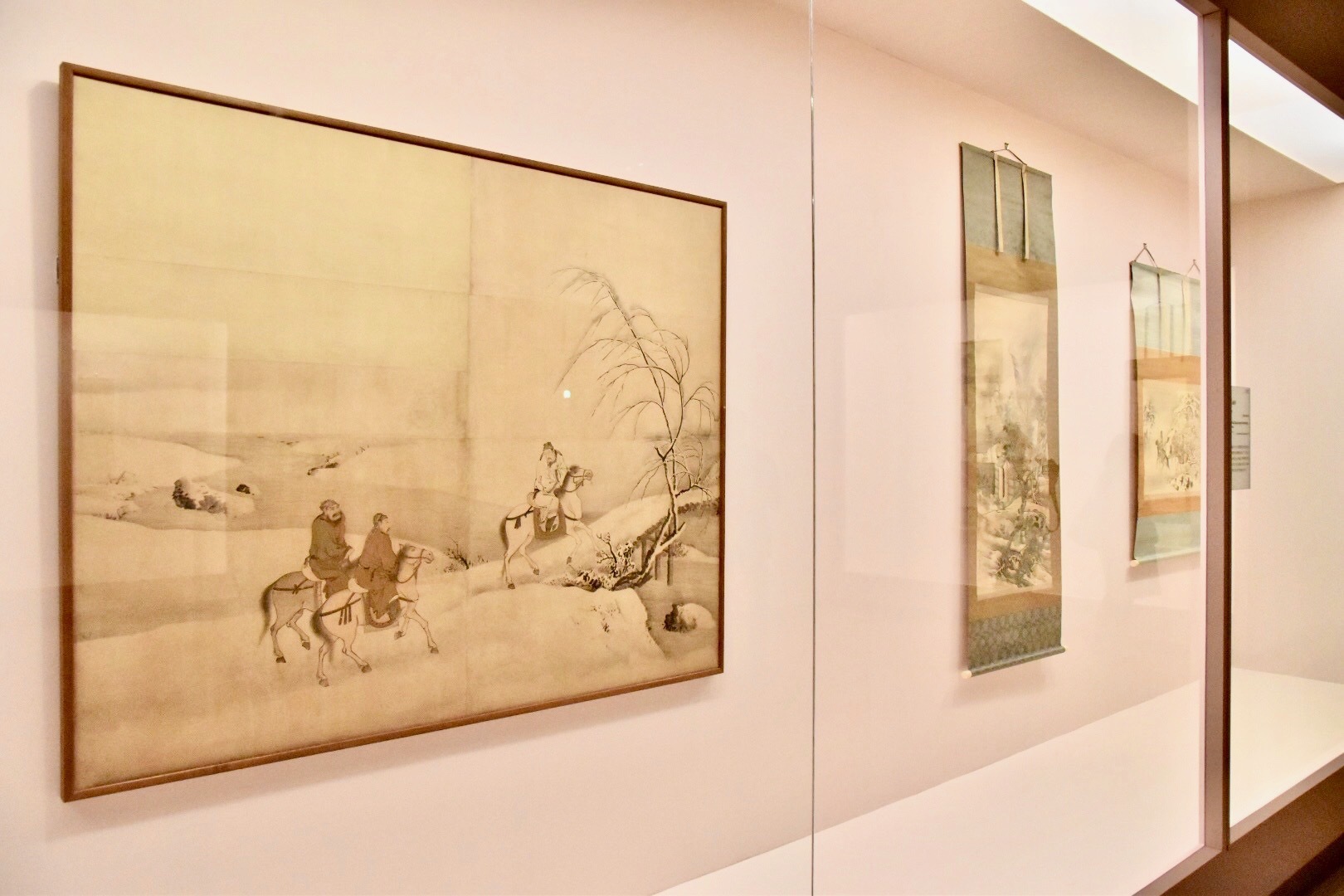 左：円山応挙 《風雪三顧図》 江戸時代中期〜後期 相国寺蔵 東京展：前期展示