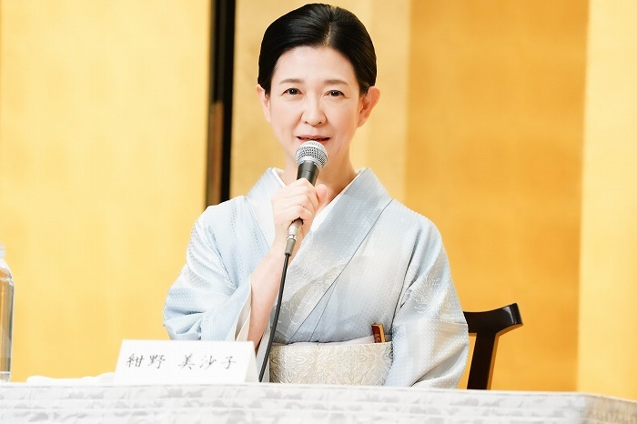 紺野美沙子 撮影：田中亜紀
