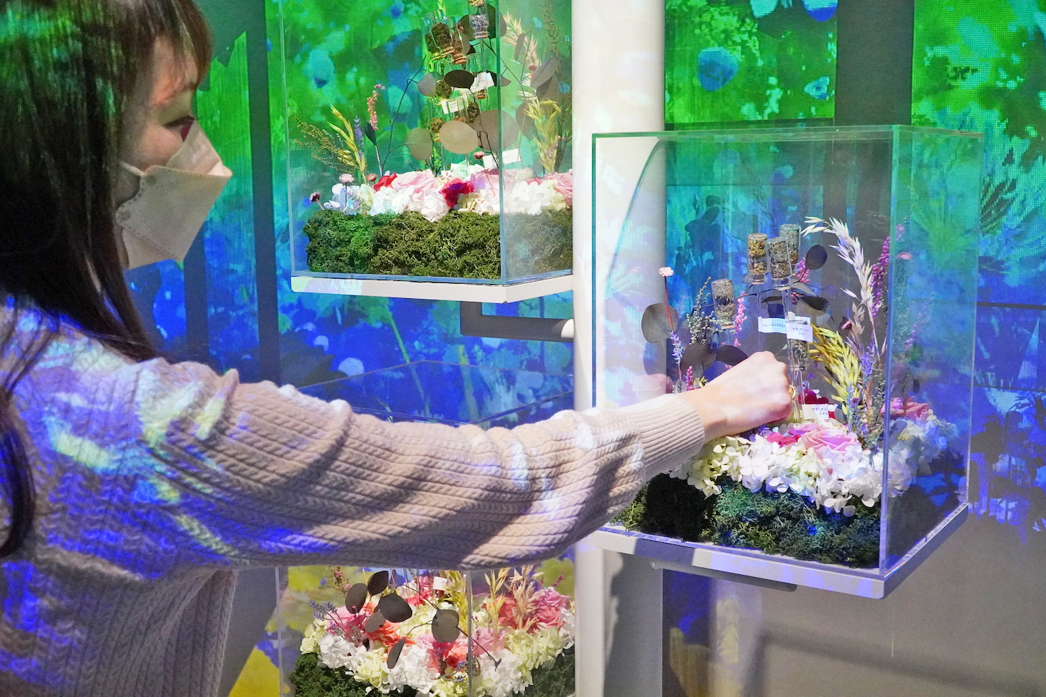 《WILD FLOWER GARDEN》