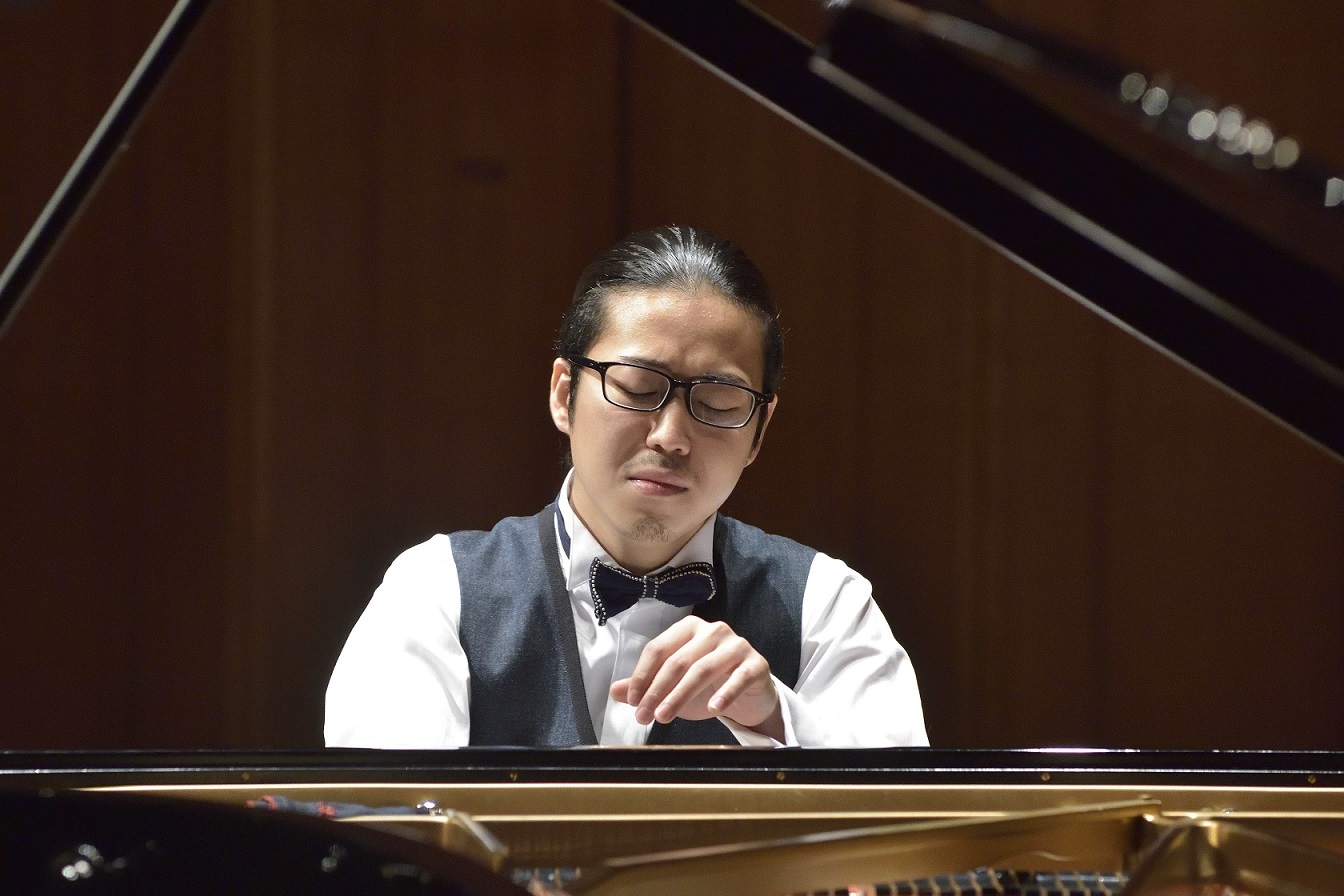 ピアニスト反田恭平が3夜連続コンサートで1600人を超える観客を魅了
