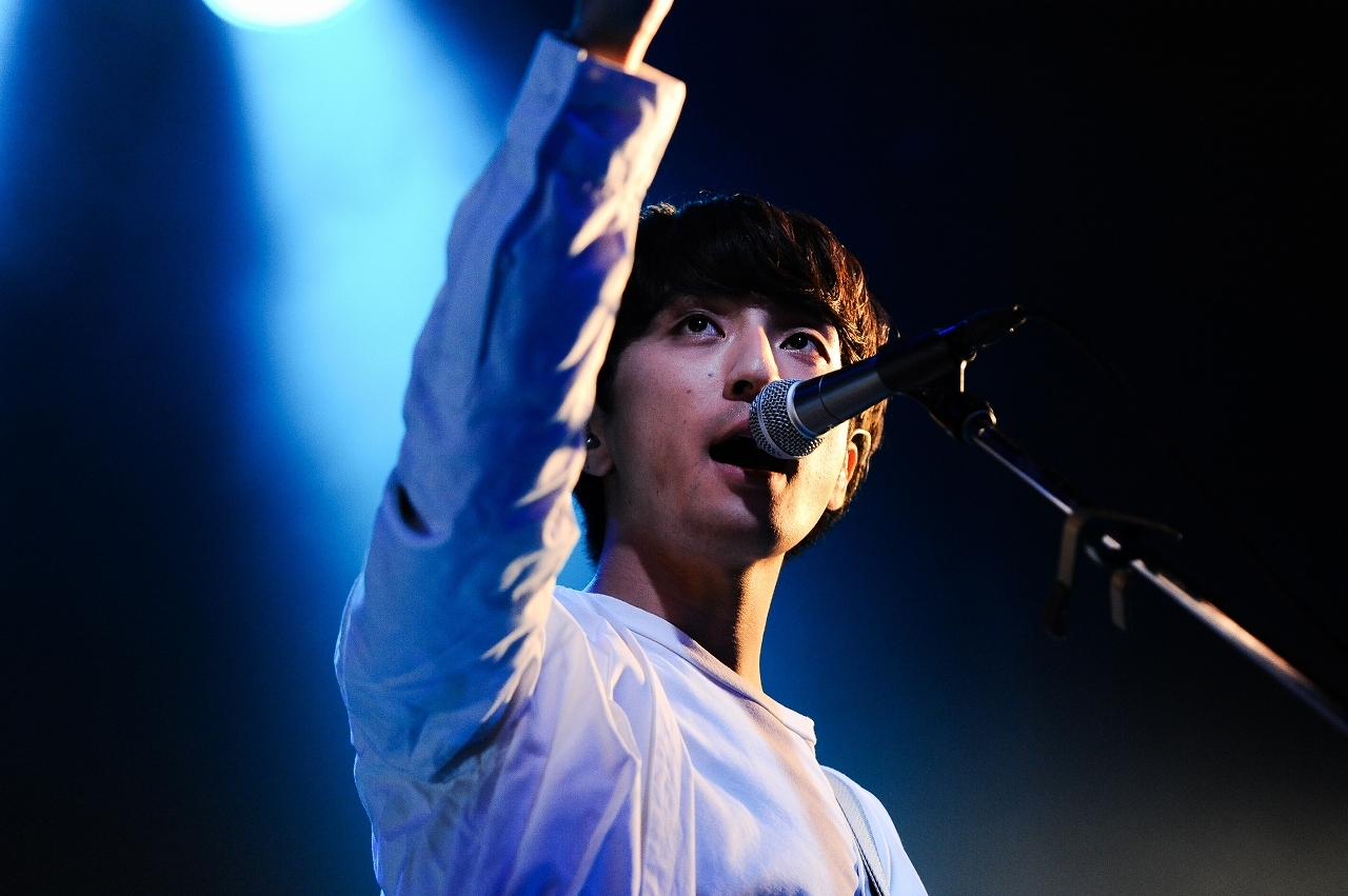 LILI LIMIT Photo by MASANORI FUJIKAWA