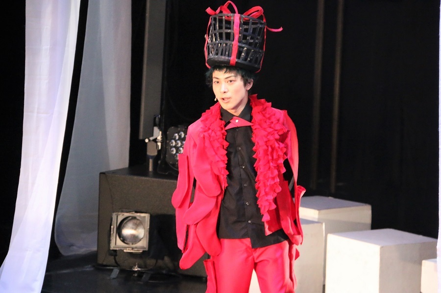米原幸佑