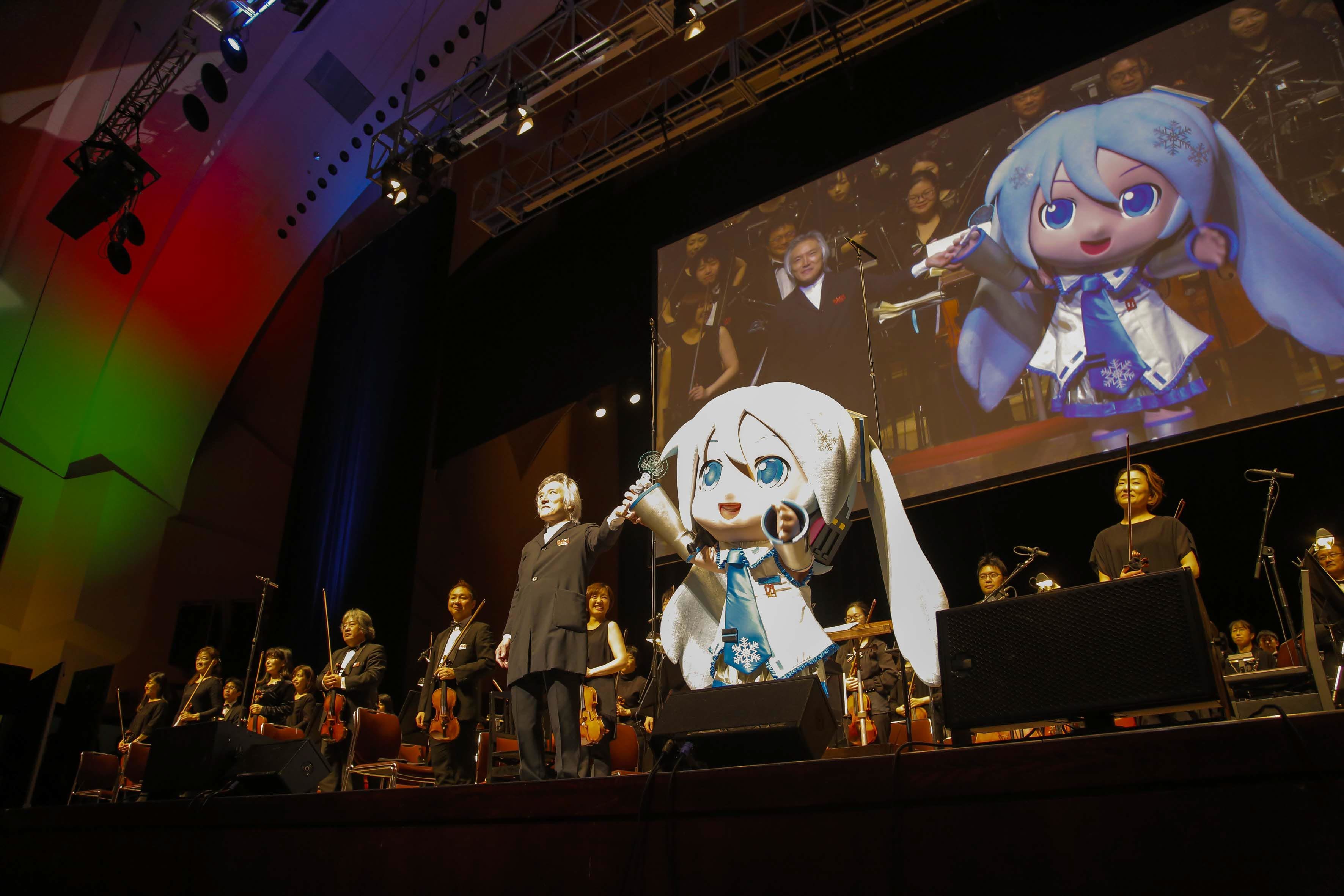 『初音ミクシンフォニー2018-2019』 (C)Crypton Future Media, INC. www.piapro.net 重音テト(C)線/小山乃舞世/ツインドリル