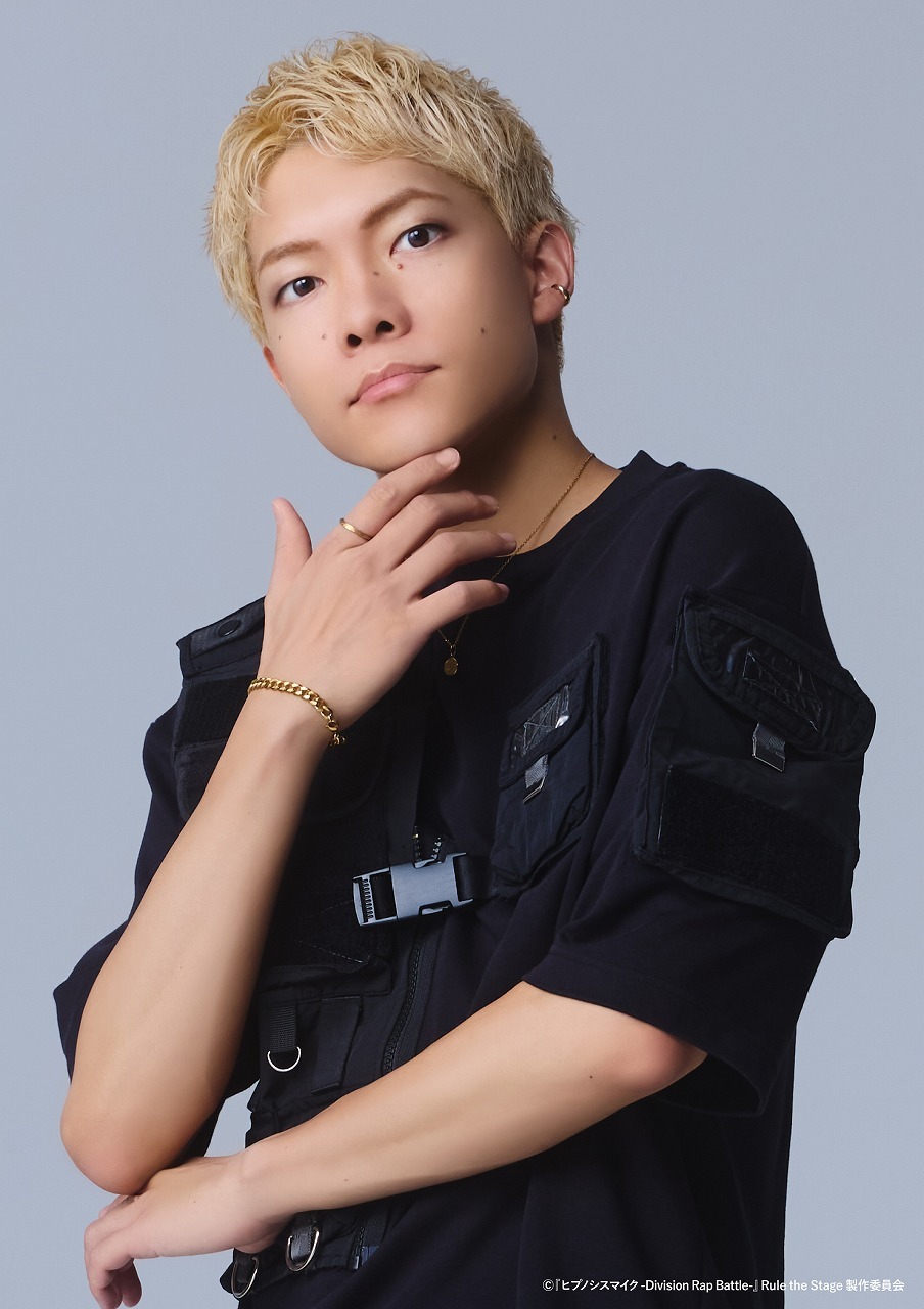 YASU 　　　　　　(C)『ヒプノシスマイク -Division Rap Battle-』Rule the Stage 製作委員会