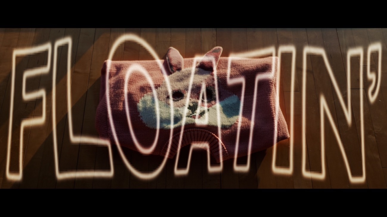 「Floatin’」MV サムネイル