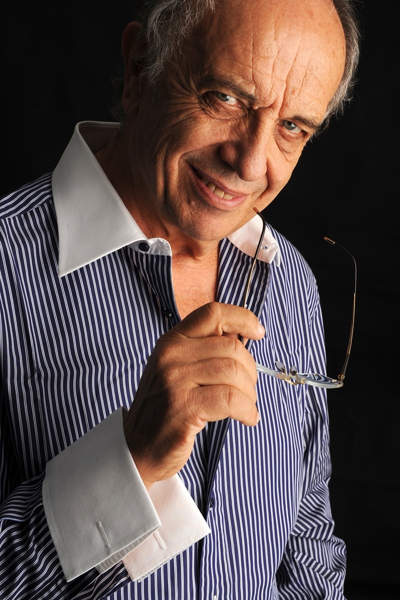 (C)Roberto Ricci