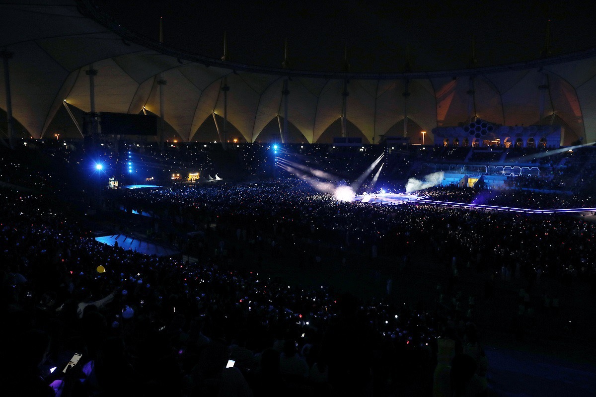 Bts 海外アーティスト初となるサウジアラビアのスタジアム単独コンサートを開催 Musicman