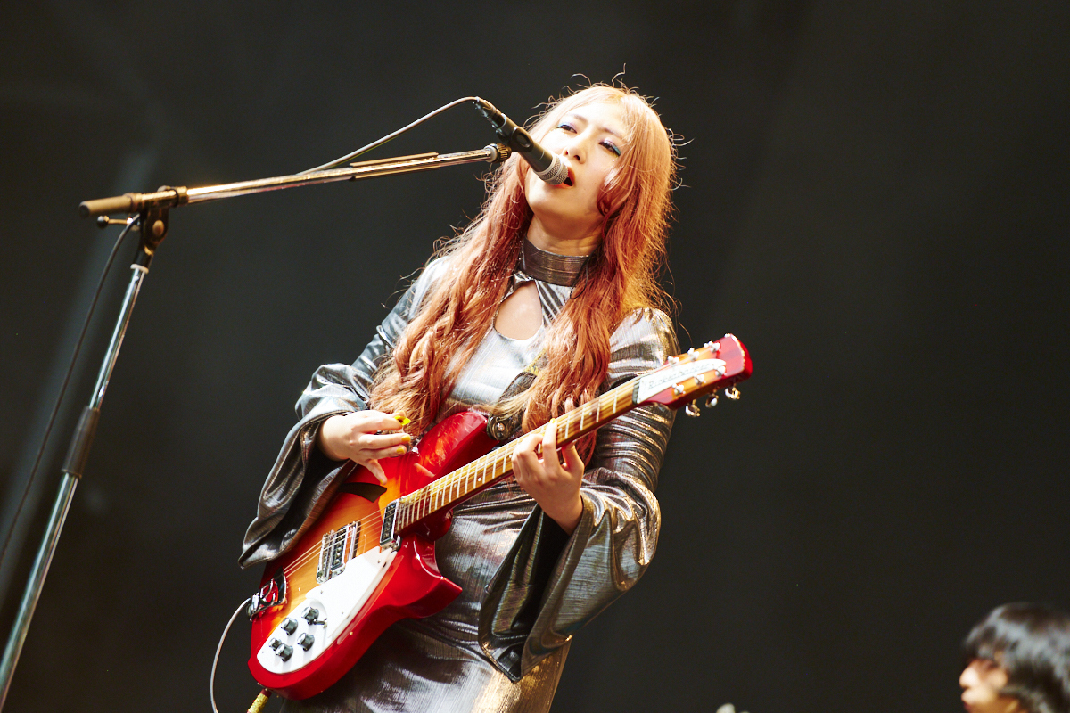 GLIM SPANKY