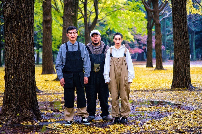 スリーピルバーグス　（左から）三土幸敏、福原充則、佐久間麻由 　Photo by 岩瀬亮