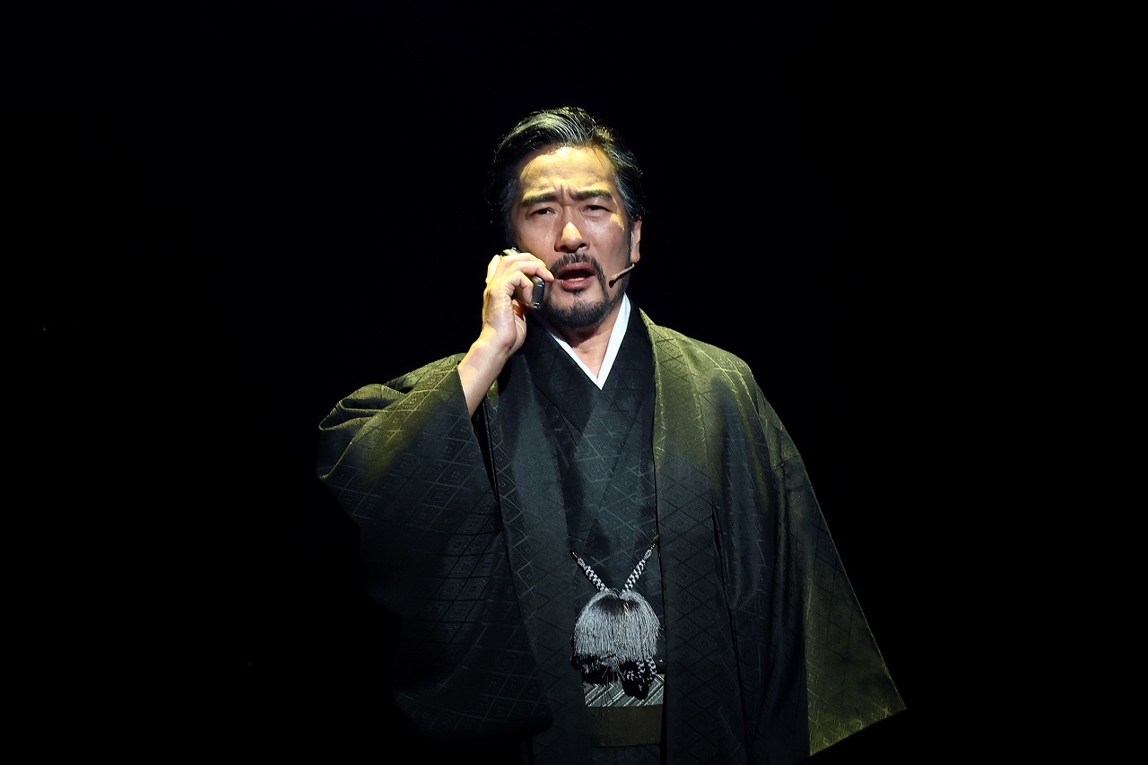 NIKKATSU×LEGENDSTAGE CINEMATIC STAGE『東京流れ者』舞台写真 　　　　　　　　(C)舞台「東京流れ者」製作委員会