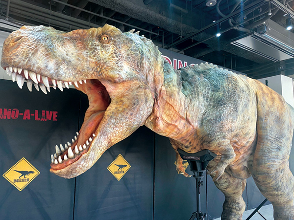 『AMAZING DINOSAURS ART EXHIBITION ディノアライブの恐竜たち展』