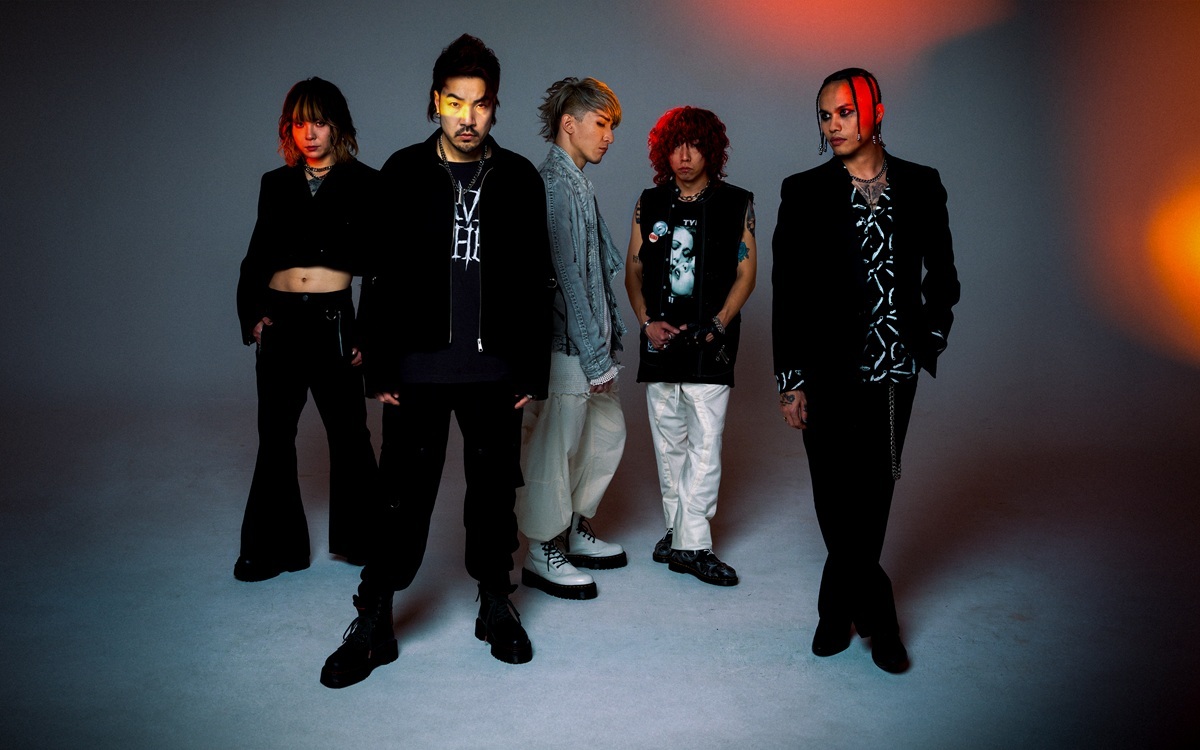 CROSSFAITH