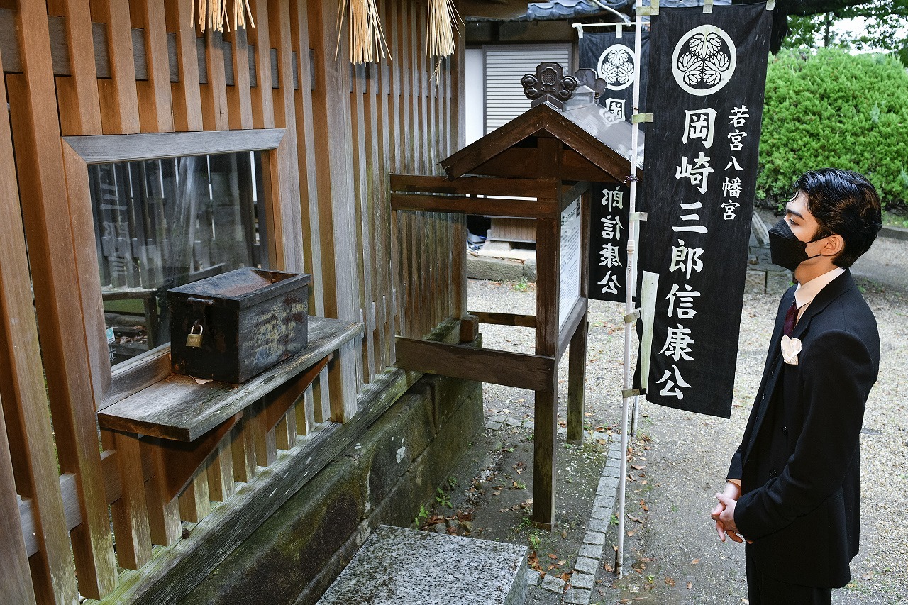 若宮八幡宮にて
