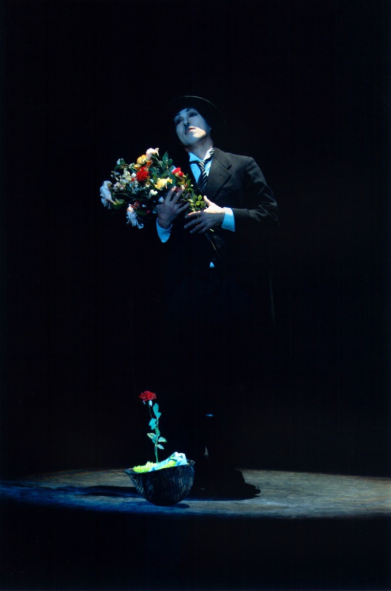 Photo：竹内里摩子／Rimako Takeuchi [The King of Comedy 2004]