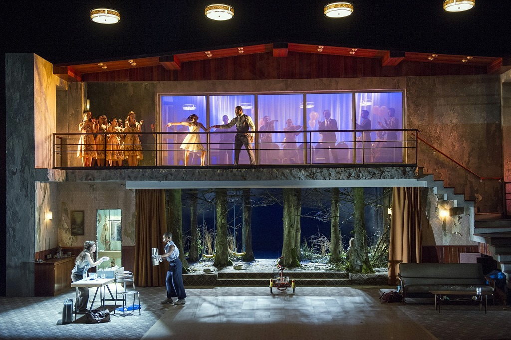 NTLive『メディア』 　(C) Richard-Hubert-Smith