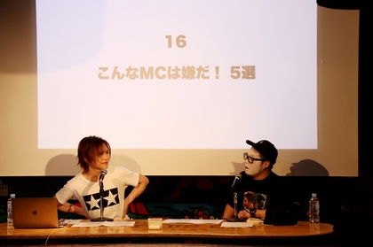 ゴールデンボンバー　ダルビッシュ　スティック❓ ゴールデンボンバーダルビッシュスティック❓