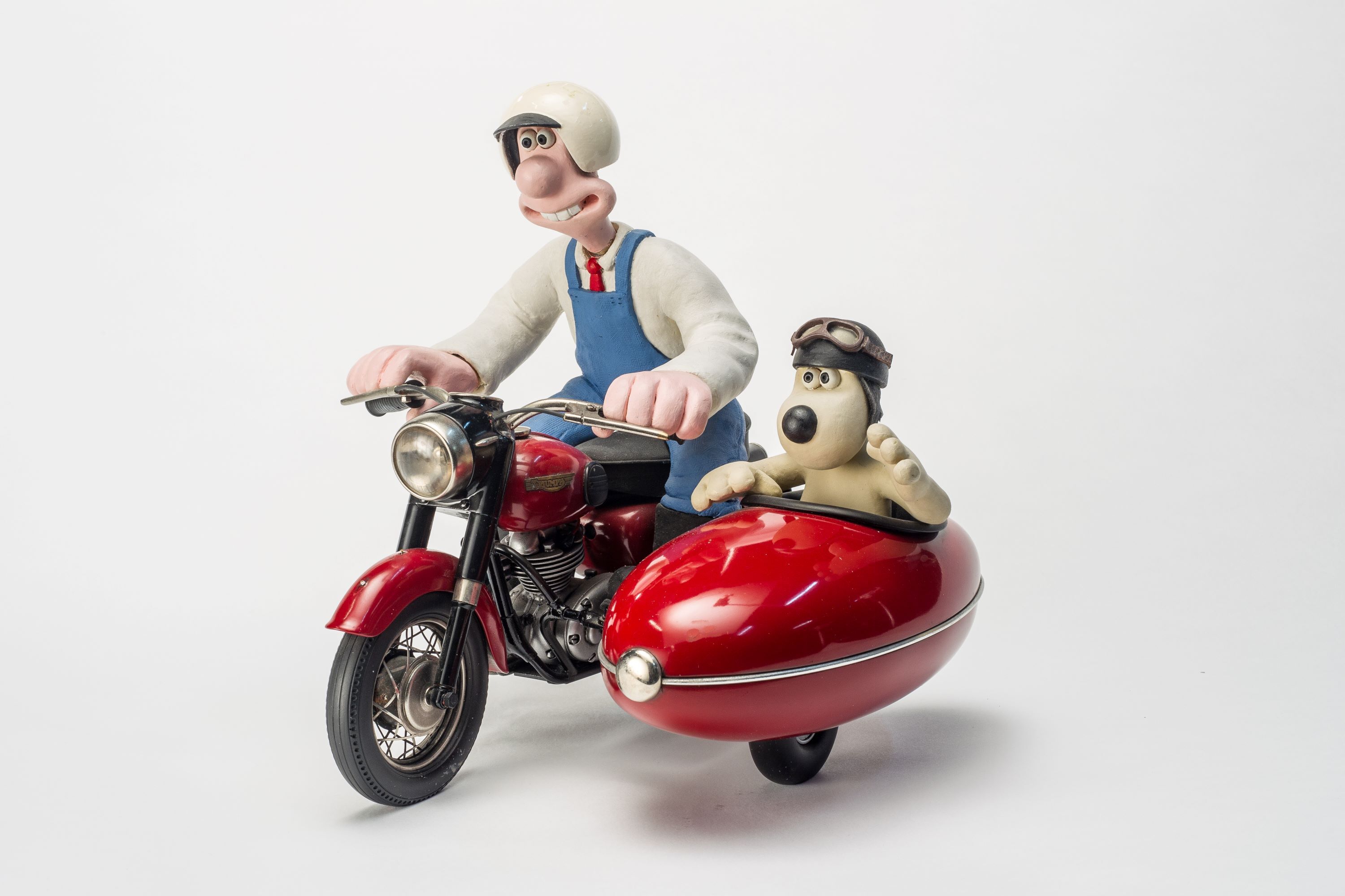 「モーターバイクとサイドカー」 (『ウォレスとグルミット 危機一髪!』) (C)Aardman / Wallace & Gromit Ltd 1995