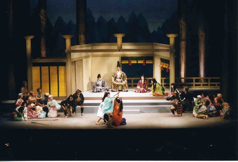 第8回川西市民オペラ「満仲～美女丸の廻心」初演の舞台（2000.3.みつなかホール）