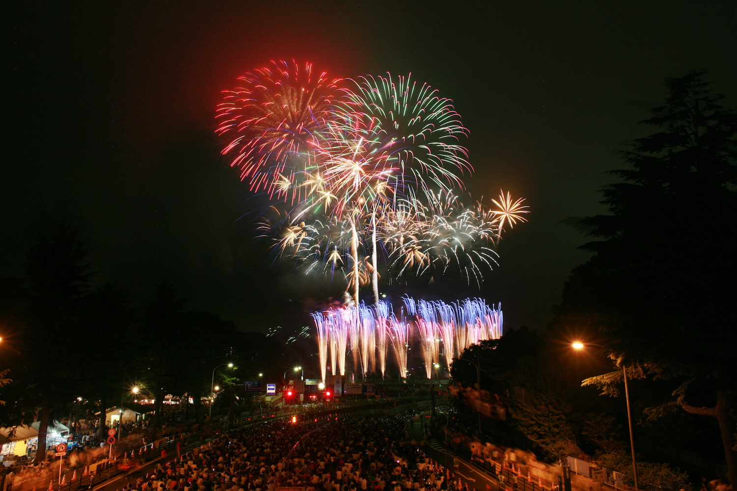 仙台の夜空を彩る 仙台七夕花火祭 天の川を明るく照らす夏の風物詩を見に行こう Spice エンタメ特化型情報メディア スパイス