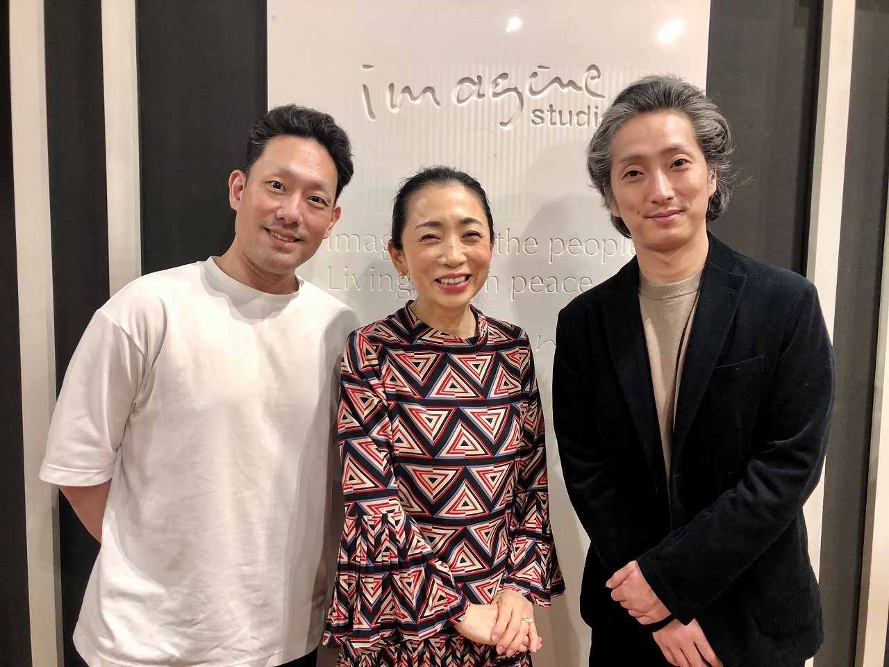（左から）中村勘九郎、吉崎典子、中村七之助