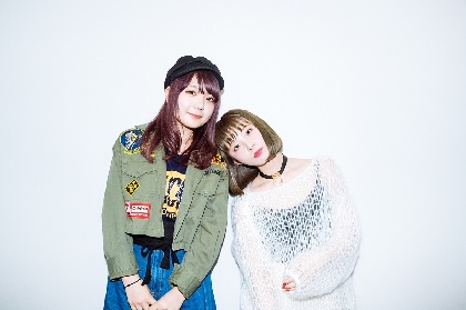 RINA(SCANDAL)×北澤ゆうほ(the peggies) ガールズバンドゆえの葛藤と夢を大いに語る