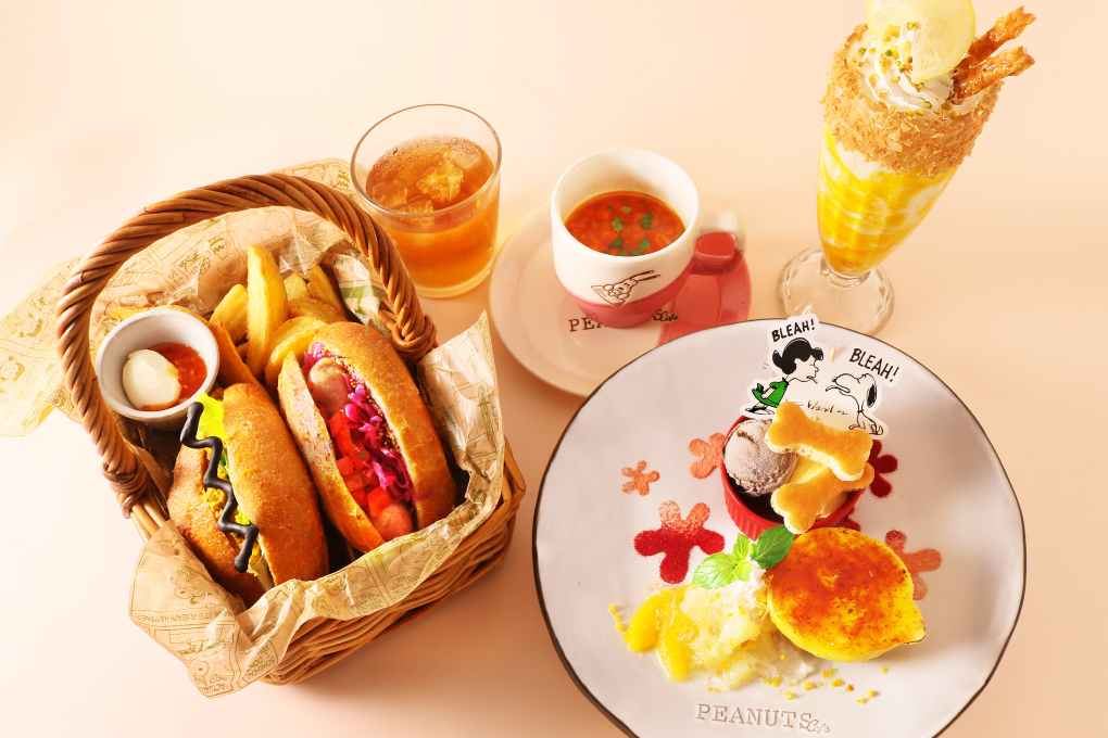 「PEANUTS Cafe SNOOPY MUSEUM TOKYO」企画展連動メニュー