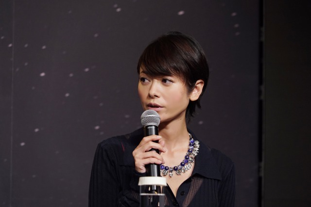 真木よう子 映画『孤狼の血』製作発表会