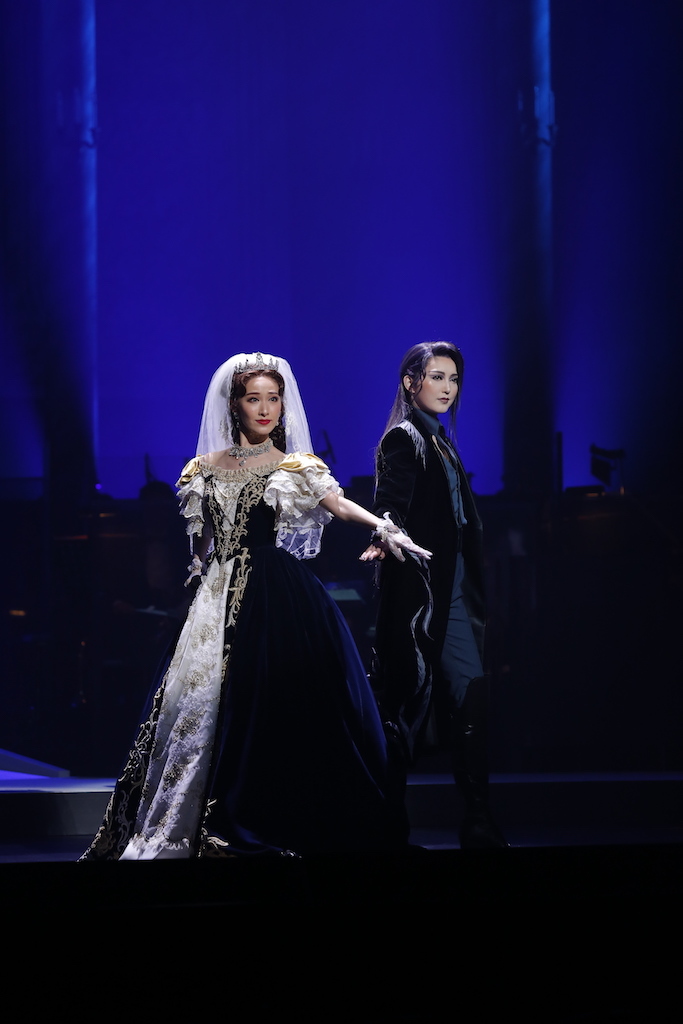 『エリザベートTAKARAZUKA25周年スペシャル・ガラ・コンサート』撮影：Studio Elenish