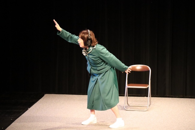 『イッセー尾形の妄ソー劇場 その５』（2022年）より。
