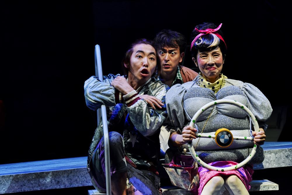 世田谷パブリックシアター『チック』 撮影：細野 晋司