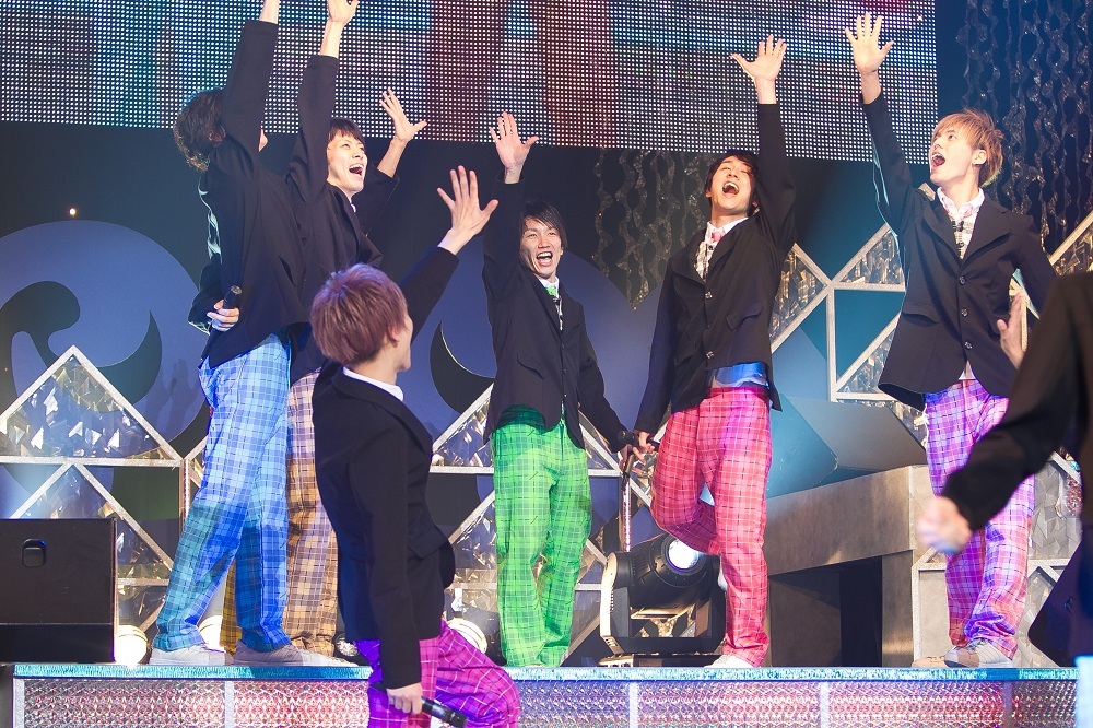 Amazon.co.jp: むすめん。ライブDVD Dream of 2222 in Nakano