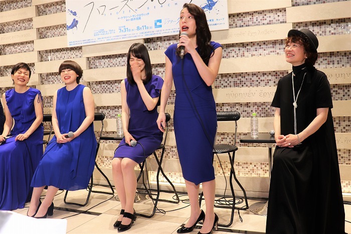  （左から）鈴木杏、ブルゾンちえみ、朝倉あき、シルビア・グラブ、鈴木裕美