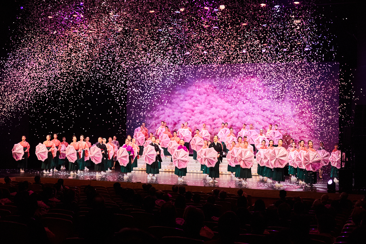 Osk日本歌劇団 創立100周年記念式典 で咲かせた満開の桜ーートップスター楊琳 諦めない力 生命力こそが伝統 Spice エンタメ特化型情報メディア スパイス