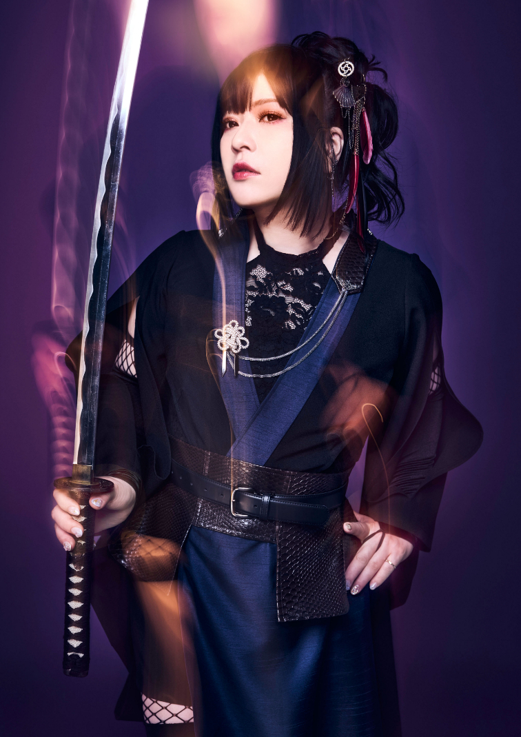 鈴華ゆう子
