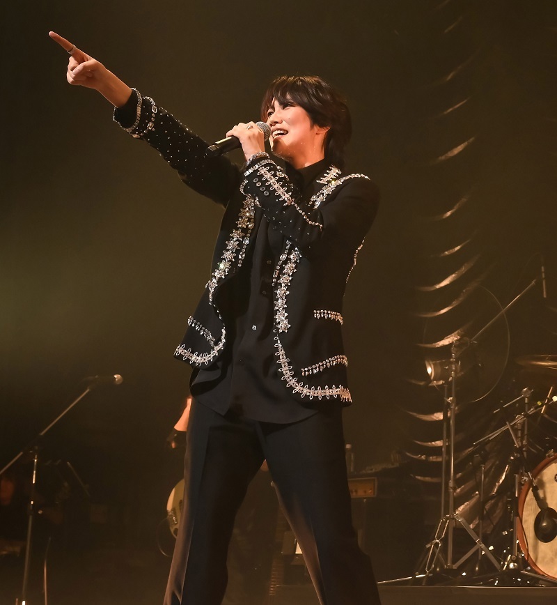 「七海ひろき『One-man LIVE773“Crystal”』」（東京・昼公演） 　　　　　　　　　撮影：高田 真希子